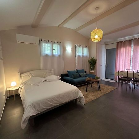 Studio Calme Et Agreable Avec Acces Jardin Partage Le Bar-sur-Loup Exteriör bild